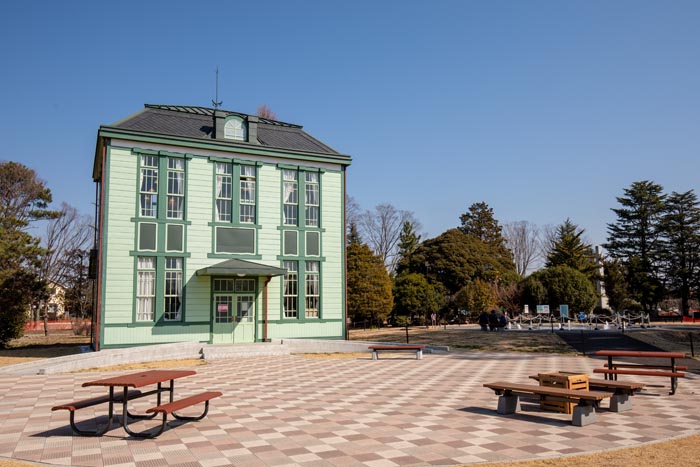 水城公園　VERT CAFE（ヴェール カフェ）緑色の外観